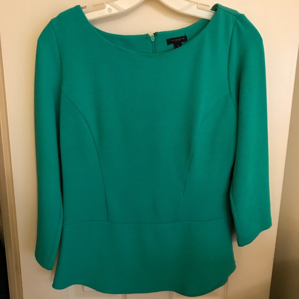 Ann Taylor Peplum turquoise top with 3/4 sleeves